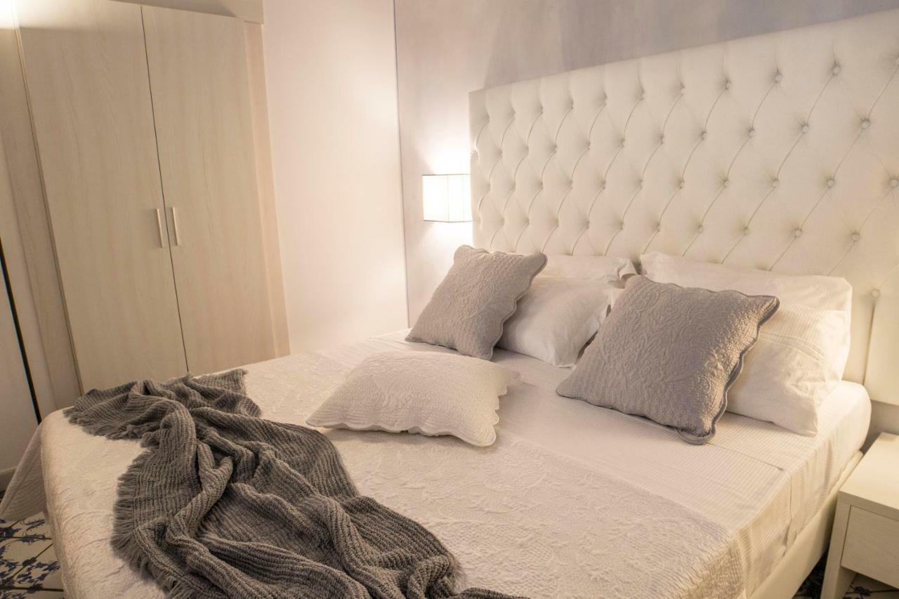 Morelli Suite Napels Buitenkant foto