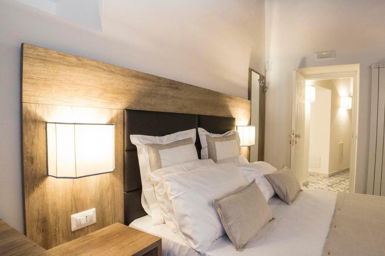 Morelli Suite Napels Buitenkant foto