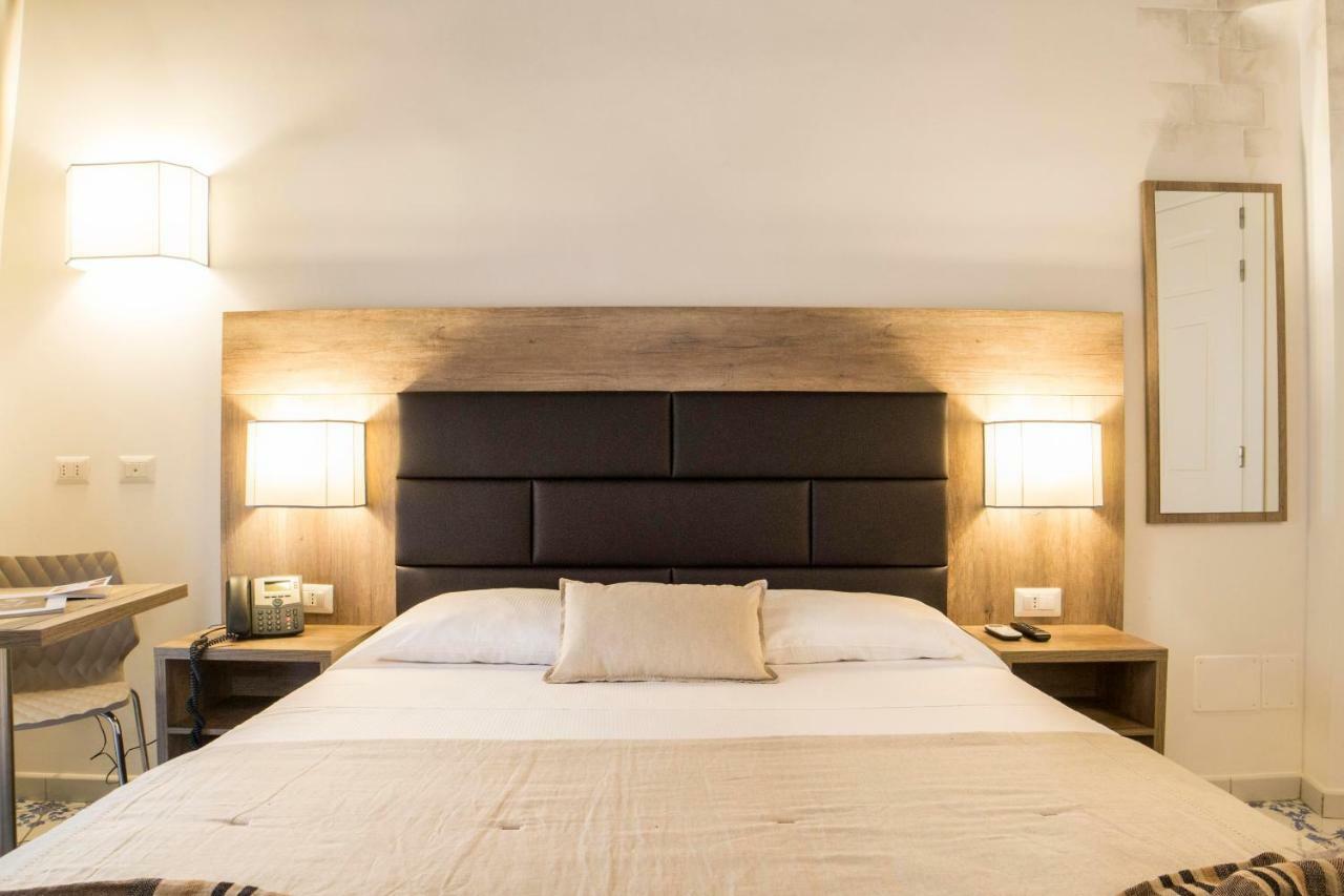 Morelli Suite Napels Buitenkant foto